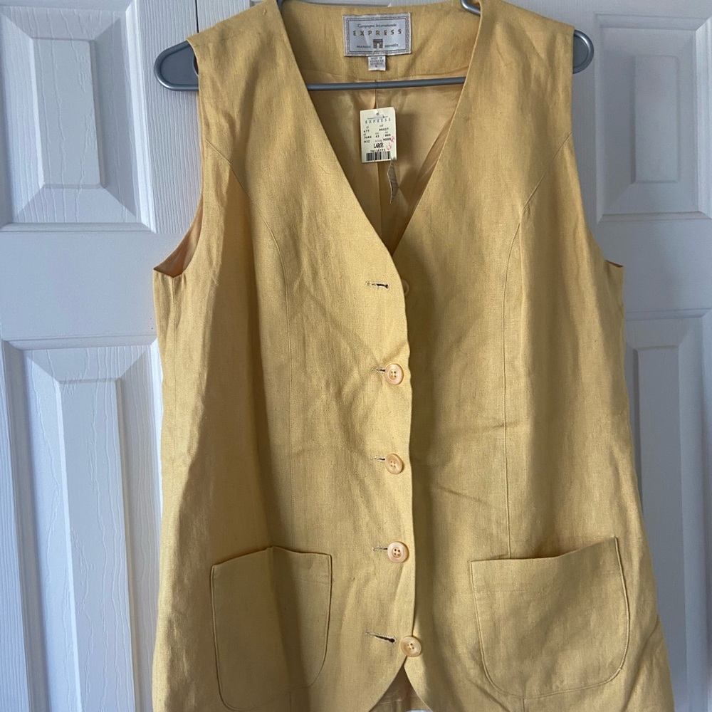 Express Vest